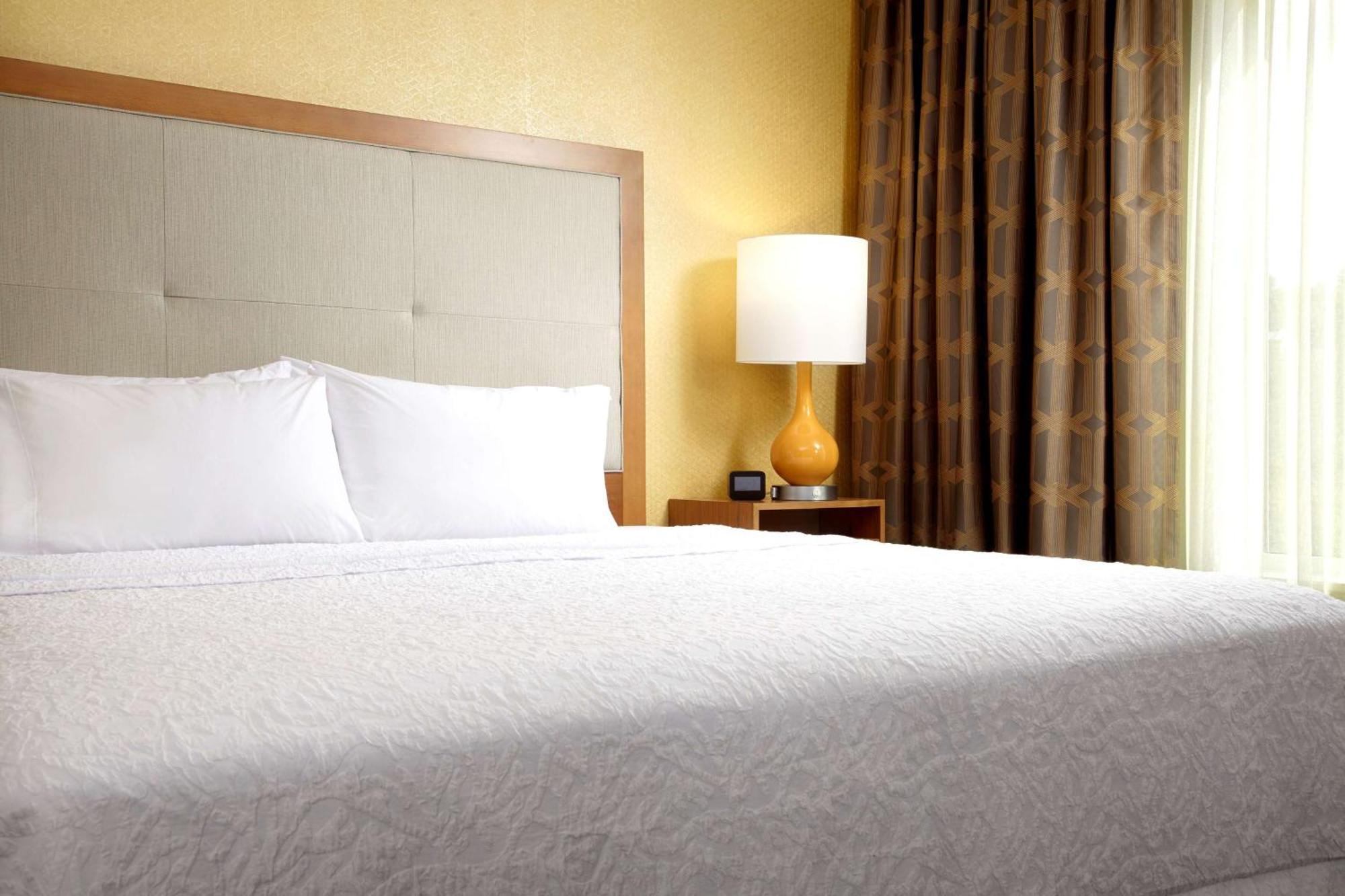 Hampton Inn & Suites Pittsburgh Airport South/Settlers Ridge Robinson Township Kültér fotó